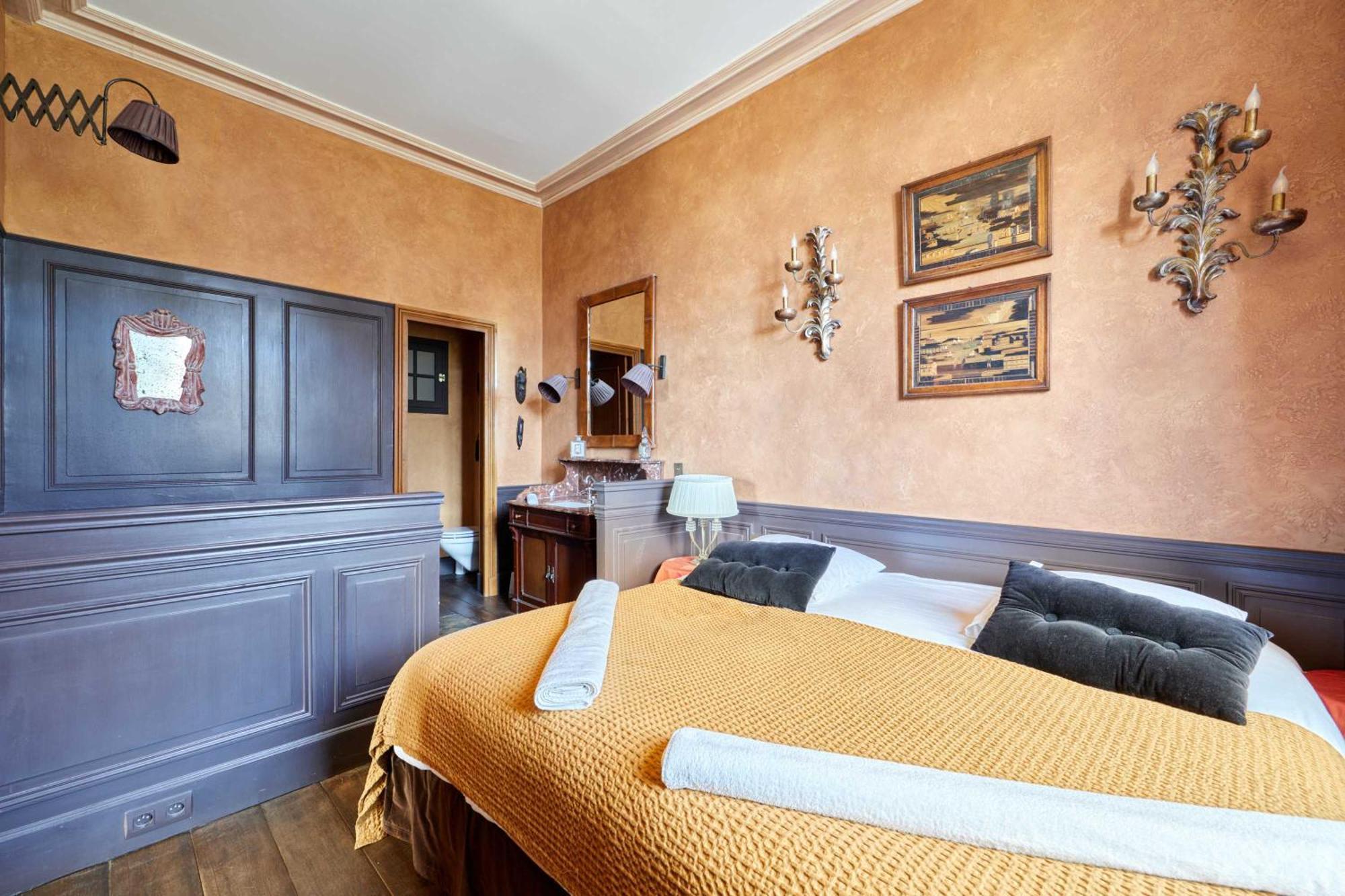 Luxurious 4 Bedroom Duplex, 200M From Place Morny Deauville Exterior photo